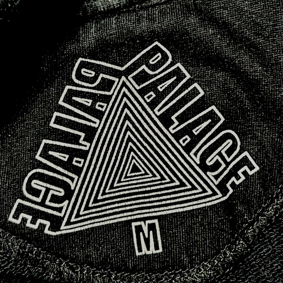 PALACE Hoodie (M) with Velvet details - Picture 4 of 4